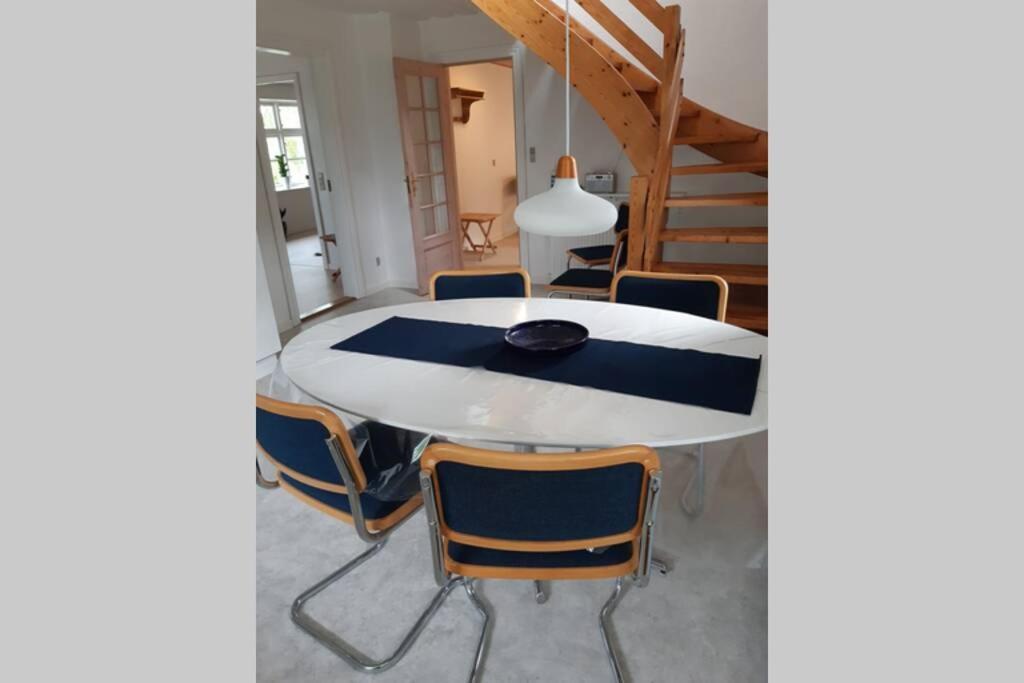 Skønt hus, med 5 soveværelser Sæby Eksteriør billede